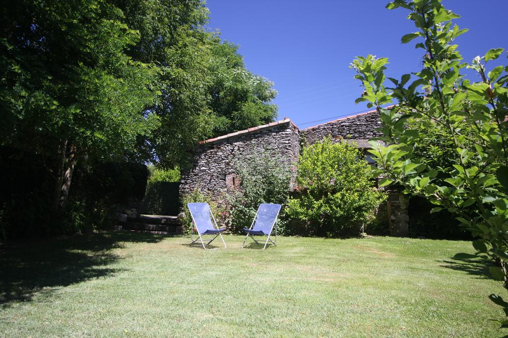 Chambres D'Hotes - Domaine De Bacqueville L'Aiguillon-sur-Vie Ruang foto